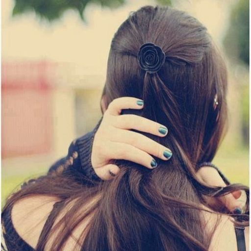 cute-attitude-dp-girl-long-hairs