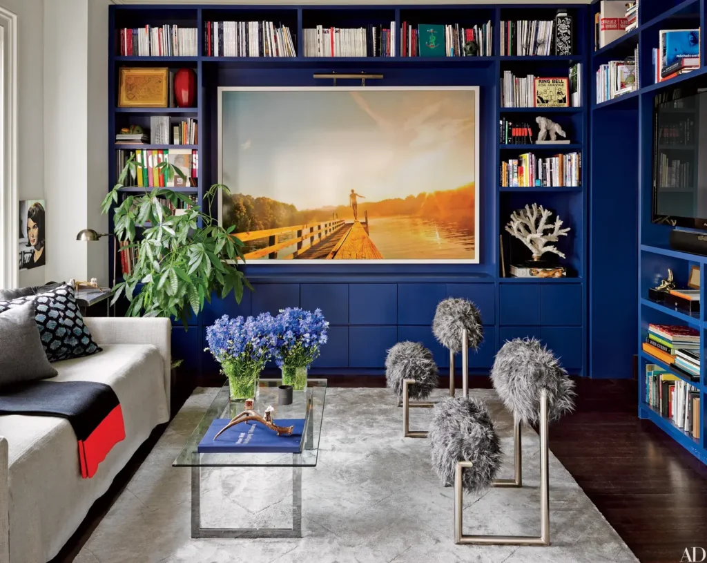 A Quick Guide to Painting Lights for Gallery Walls
