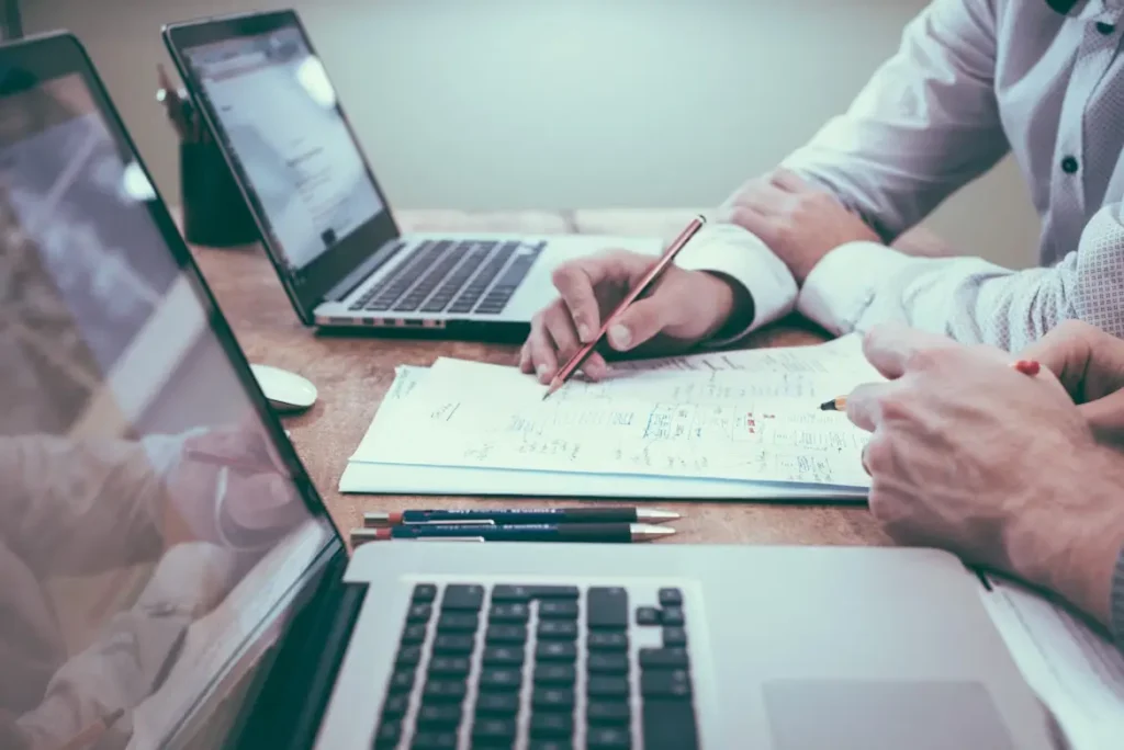 Building a Long-Term Career in Finance Essential Skills and Education