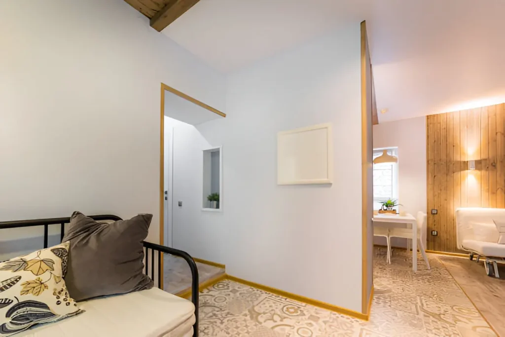 Top 10 Ways to Make a Small Room Look Bigger