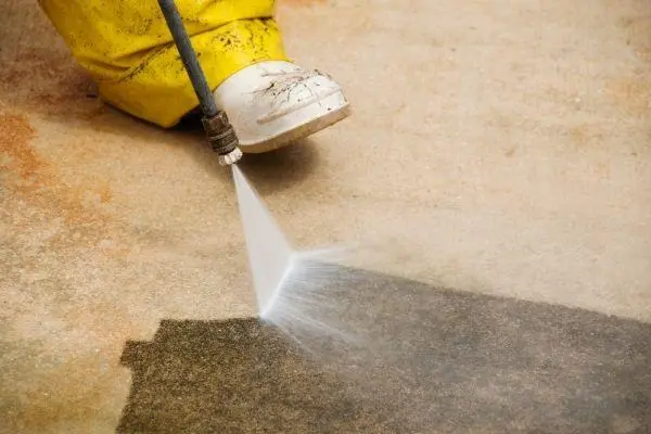 Why Some Driveways Look Patchy No Matter How Often They’re Rinsed Why Some Driveways Look Patchy No Matter How Often They’re Rinsed